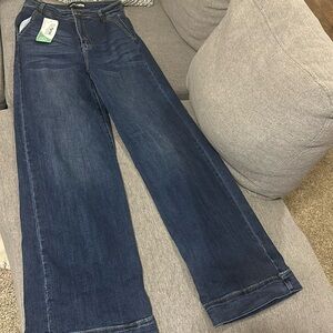 Wide Leg Jeans